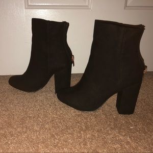 Ankle booties size 6